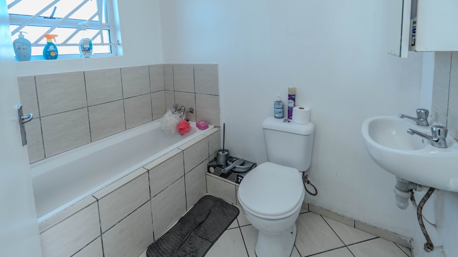 2 Bedroom Property for Sale in Sunset Glen Western Cape